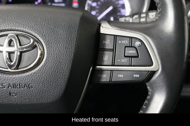 Used 2022 Toyota Highlander XLE FWD image 10