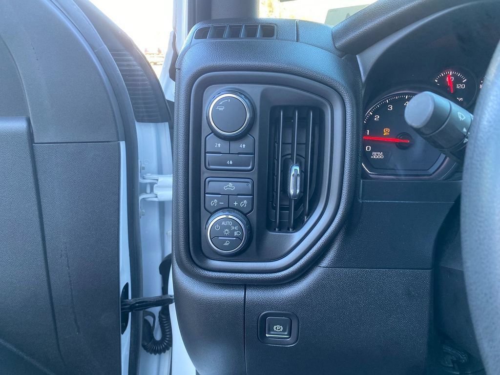 Used 2020 Chevrolet Silverado 2500 W/T w/ WT Convenience Package AWD/4WD image 14