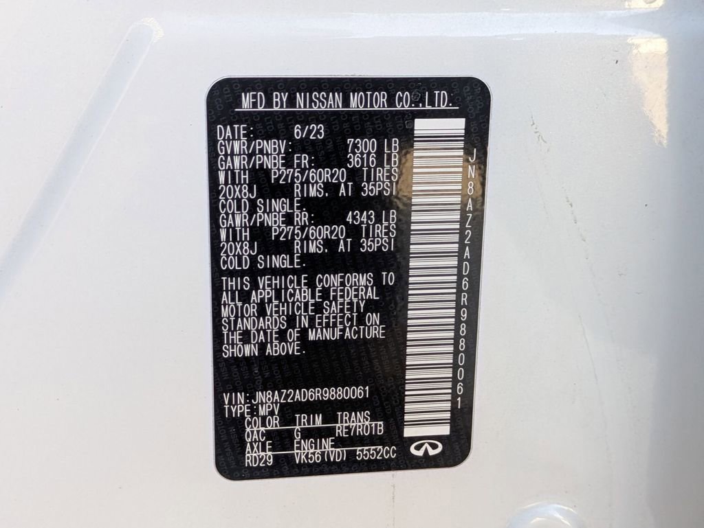 Used 2024 INFINITI QX80 Luxe image 32