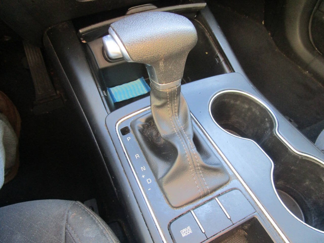 Used 2019 Kia Sorento L FWD image 13