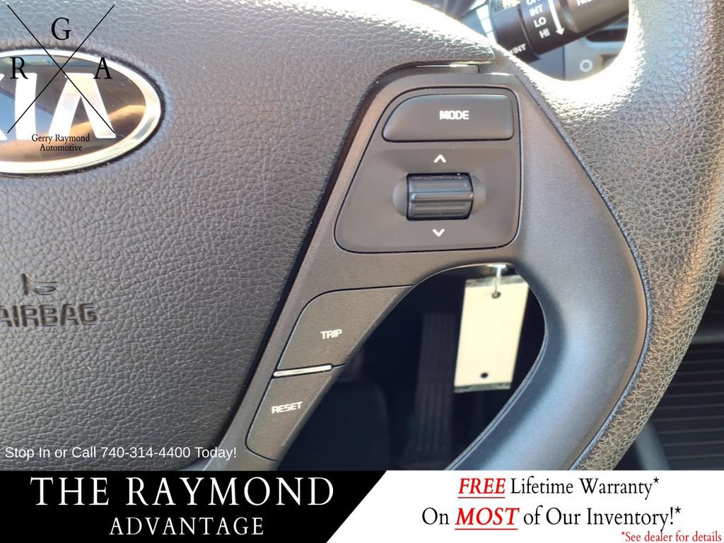 Used 2016 Kia Forte LX FWD image 23