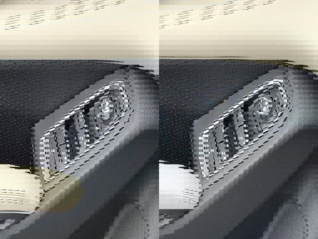 New 2026 Subaru Ascent Limited image 13