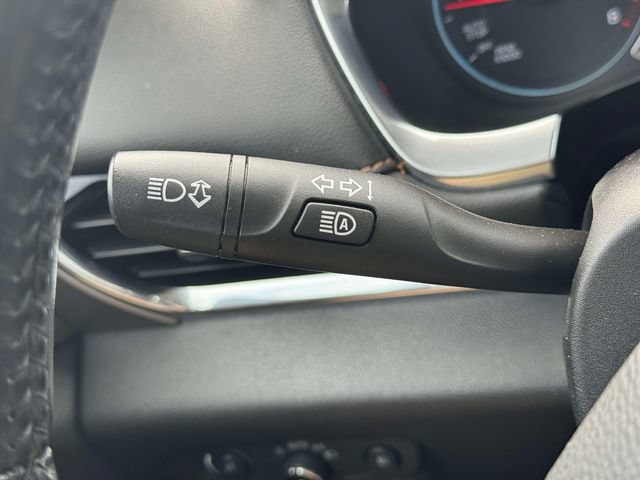 Used 2020 Chevrolet Traverse LT w/ LT Premium Package AWD/4WD image 28