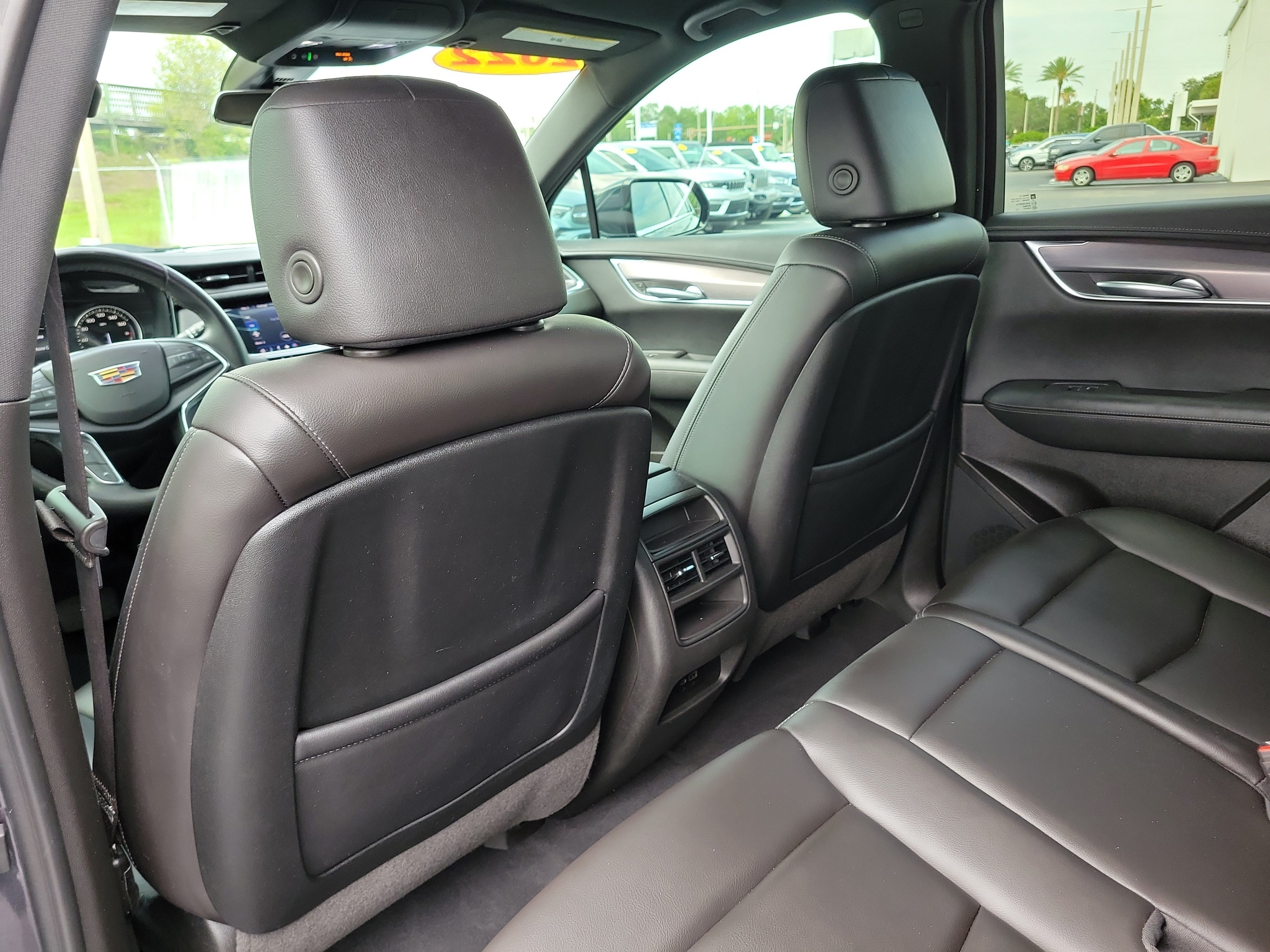 Used 2022 Cadillac XT5 Luxury FWD image 12