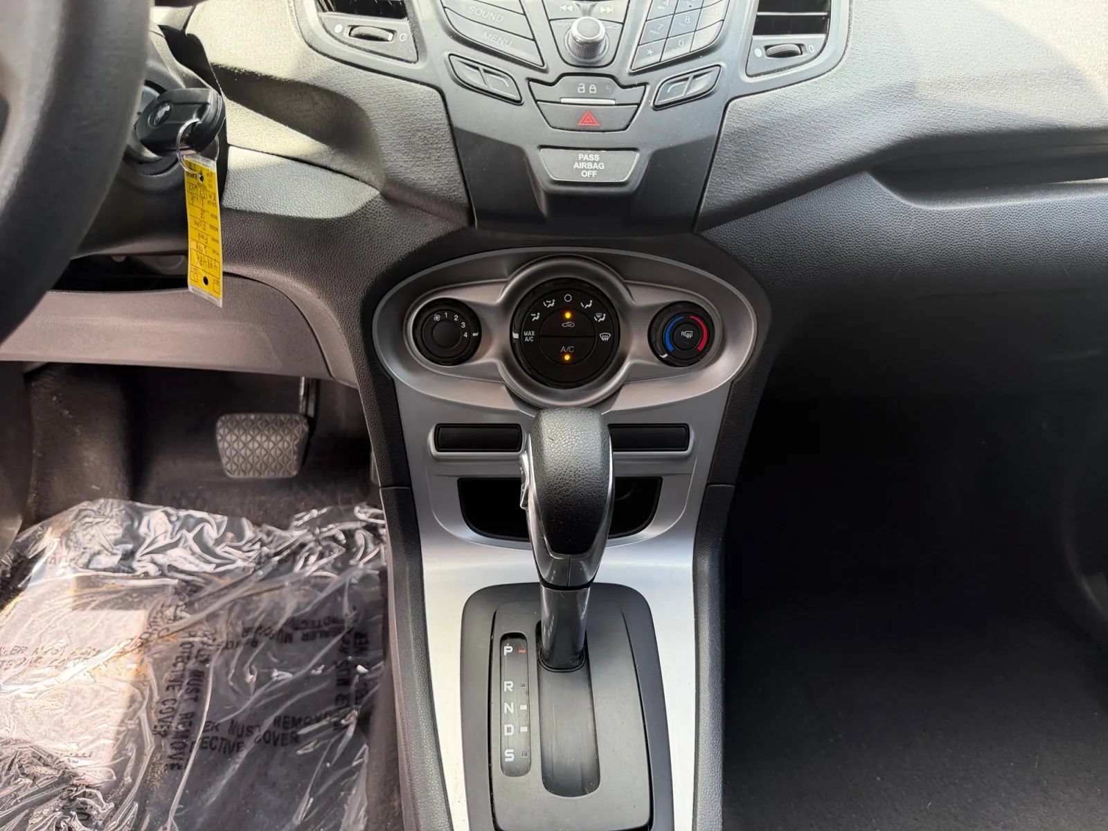 Used 2019 Ford Fiesta SE FWD image 12