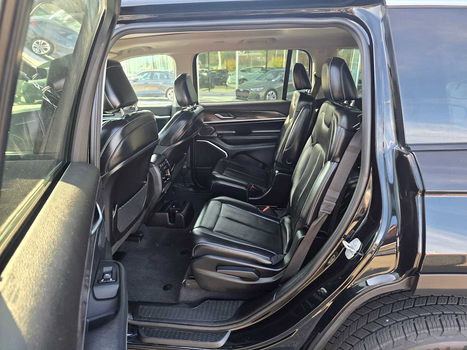 Used 2021 Jeep Grand Cherokee L Limited image 18