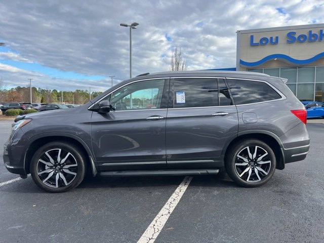 Used 2019 Honda Pilot Touring image 11