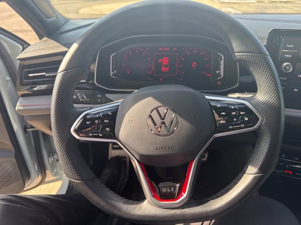 Certified 2025 Volkswagen Jetta GLI Autobahn image 15