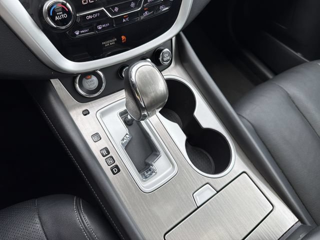 Used 2015 Nissan Murano Platinum w/ Platinum Technology Package FWD image 32