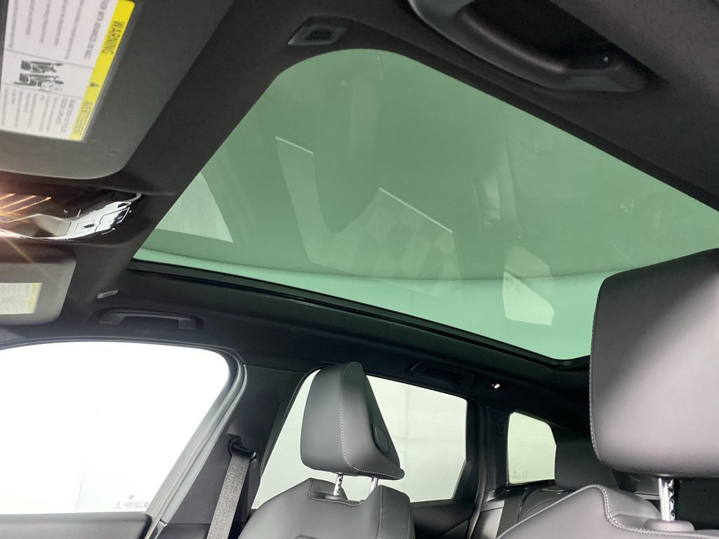 Used 2025 BMW X3 xDrive30i w/ Premium Package image 17