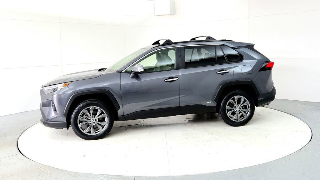Used 2023 Toyota RAV4 Limited AWD/4WD image 3