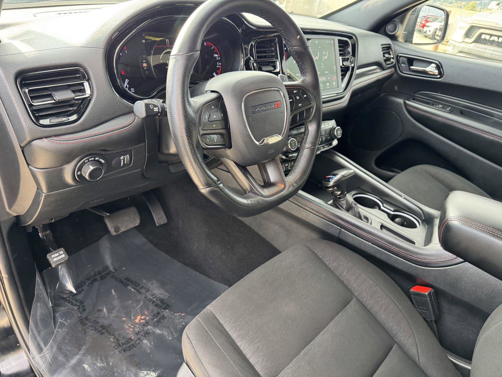 Certified 2025 Dodge Durango GT w/ Blacktop Package image 12