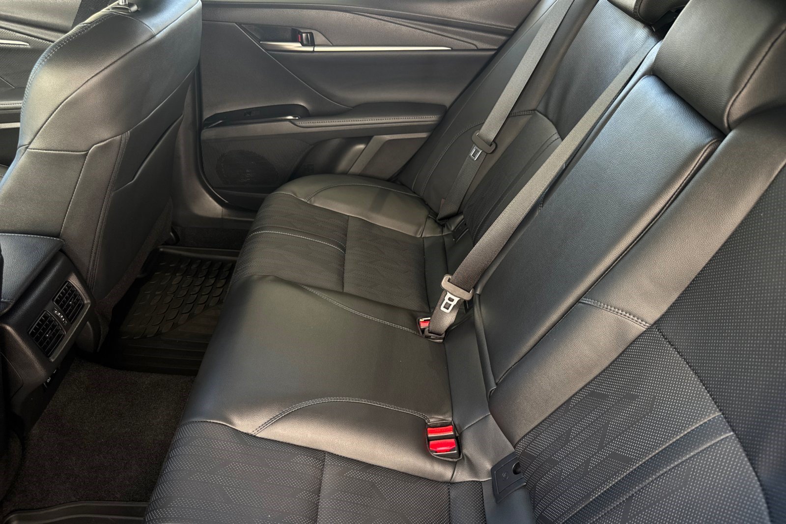 Used 2025 Toyota Camry XSE w/ Premium Plus Package FWD image 15