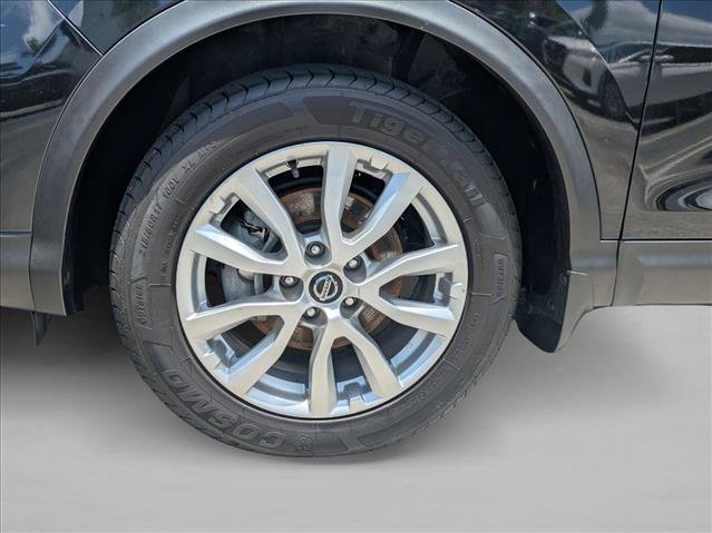 Used 2021 Nissan Rogue Sport SV FWD image 21