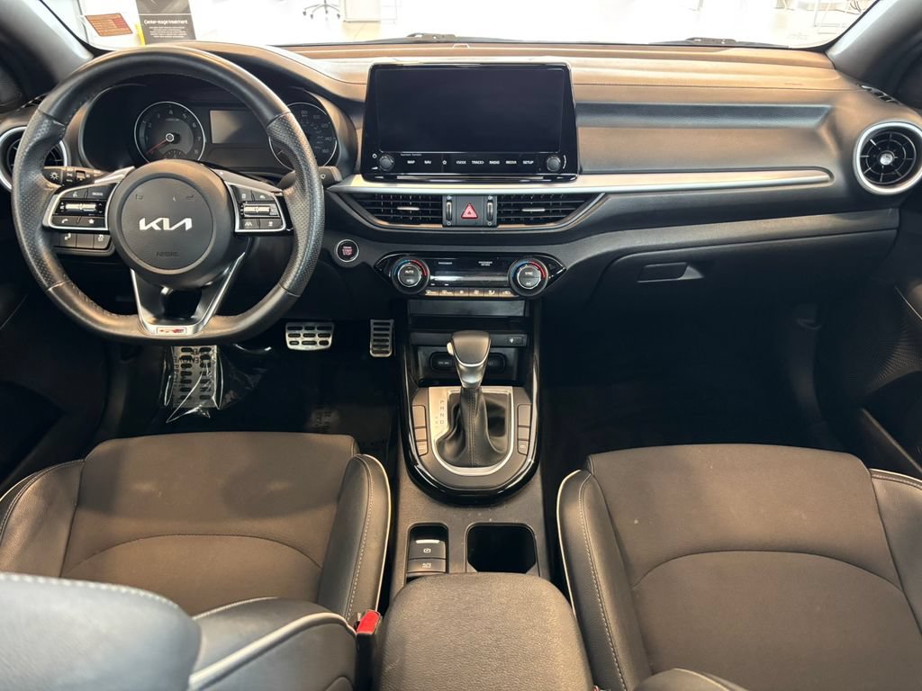 Used 2024 Kia Forte GT-Line w/ GT-Line Premium Package FWD image 24
