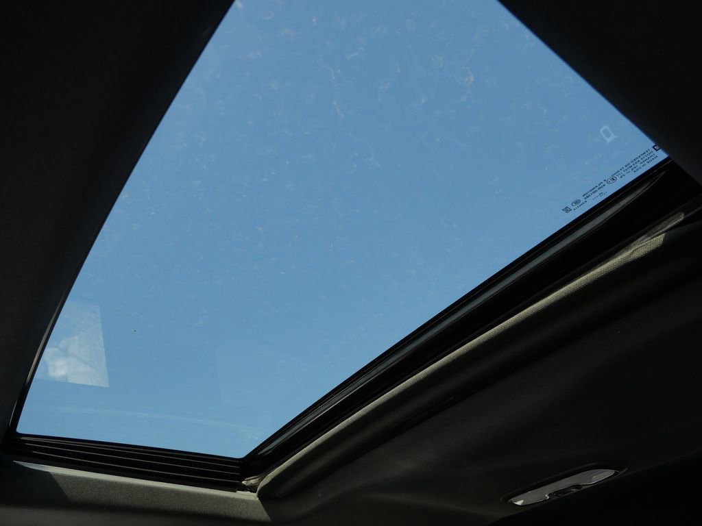 New 2026 GMC Canyon Elevation w/ Convenience Package image 55