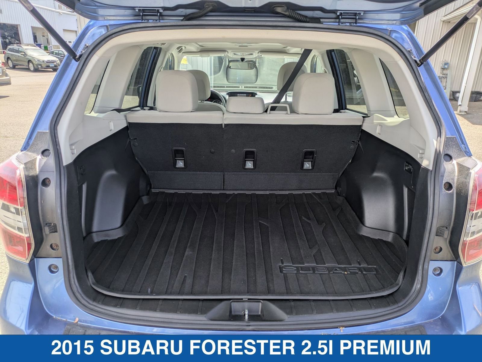 Used 2015 Subaru Forester 2.5i Premium w/ All-Weather Package AWD/4WD image 33