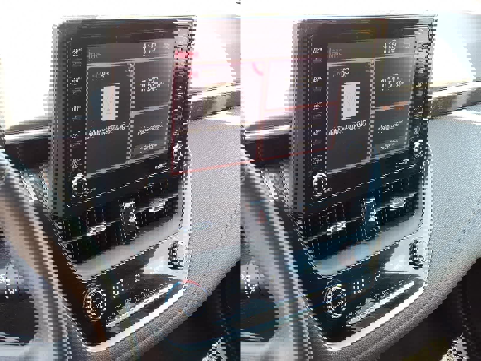 Used 2022 Toyota Corolla SE image 20