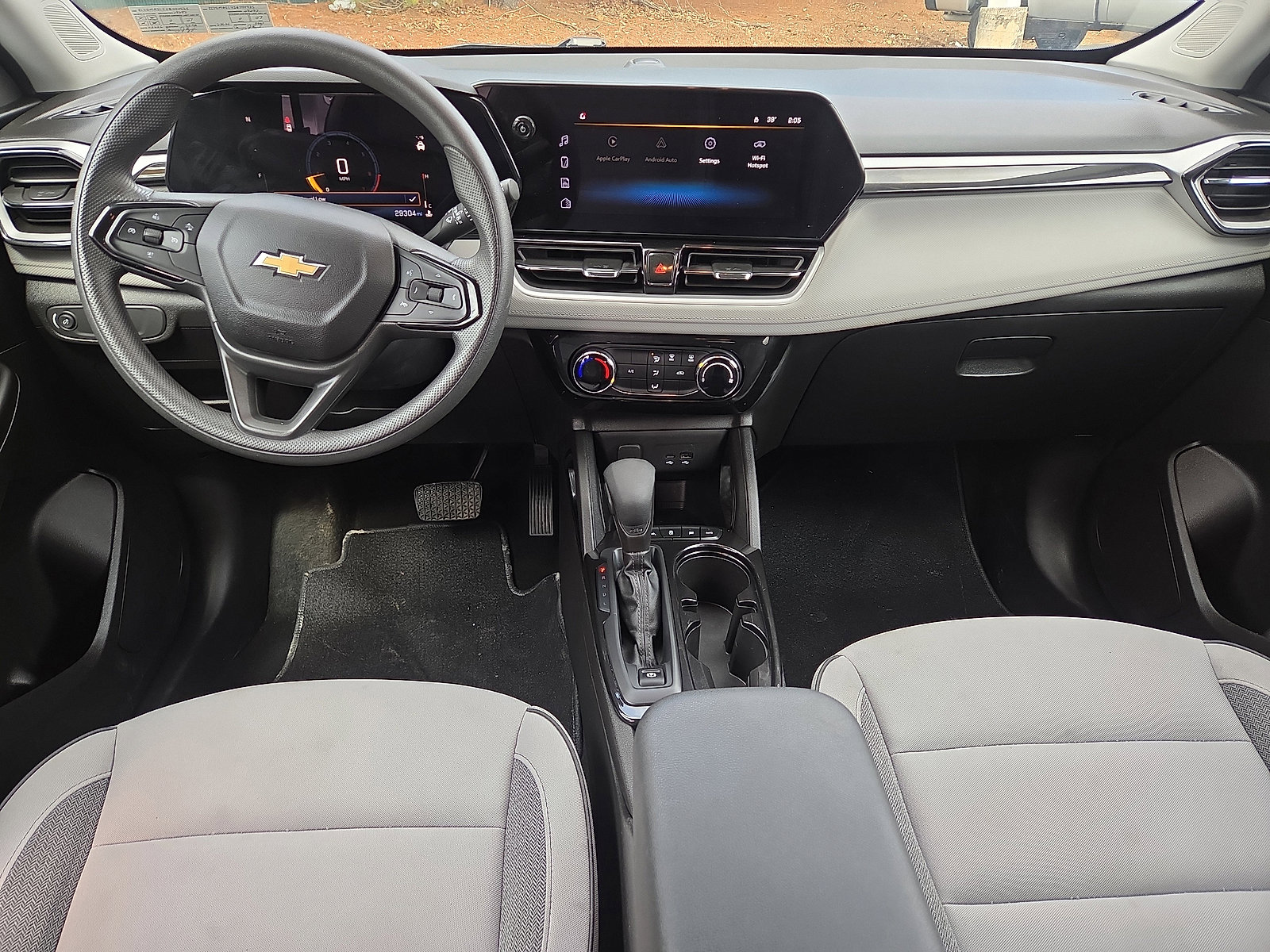 Used 2025 Chevrolet TrailBlazer LT image 23