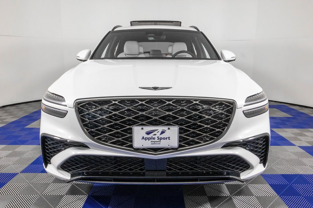 Used 2026 Genesis GV70 3.5T Sport Prestige image 2