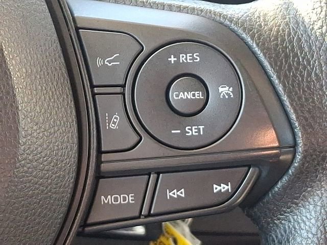Used 2022 Toyota Corolla LE image 22