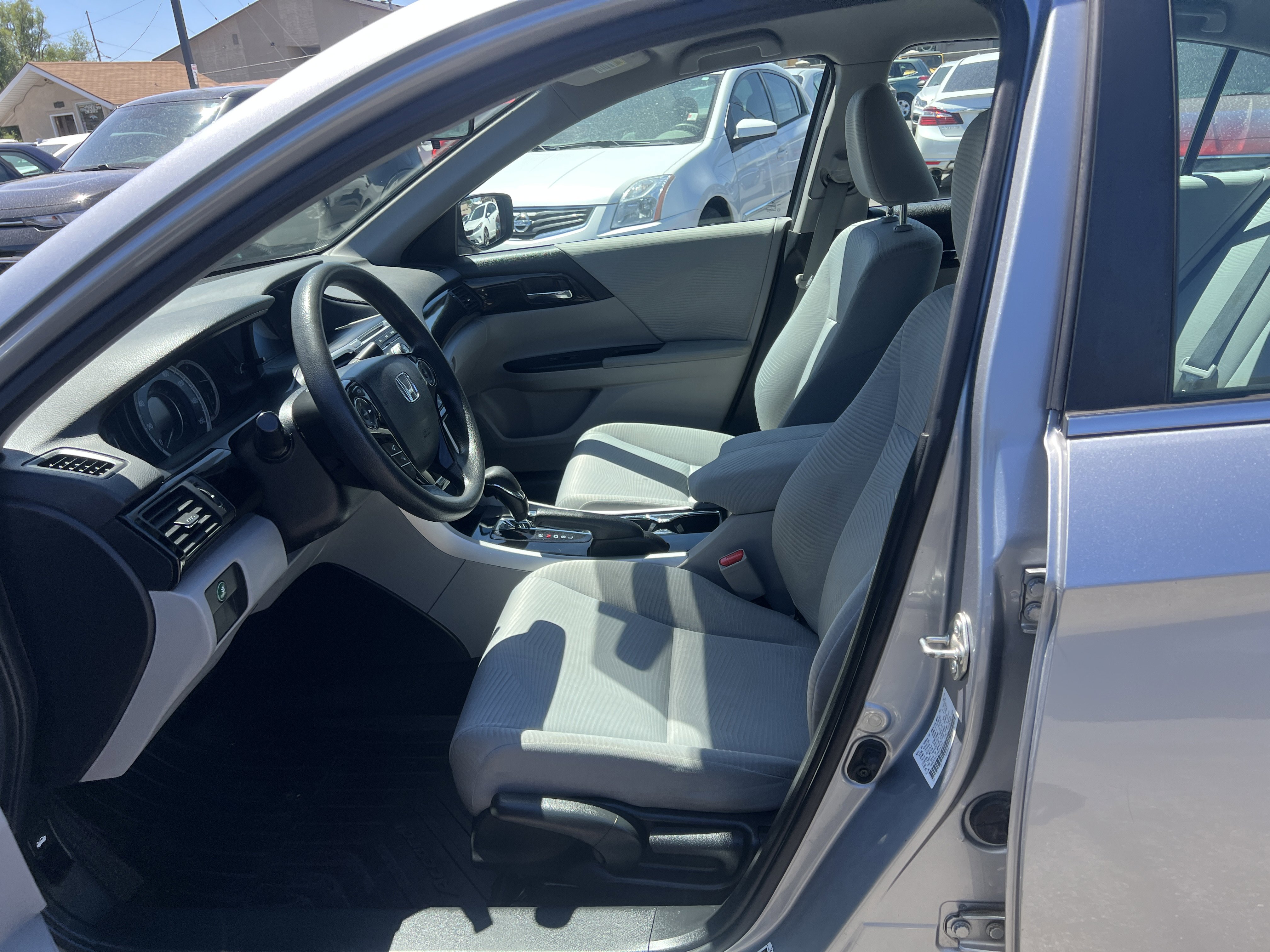 Used 2017 Honda Accord LX image 18