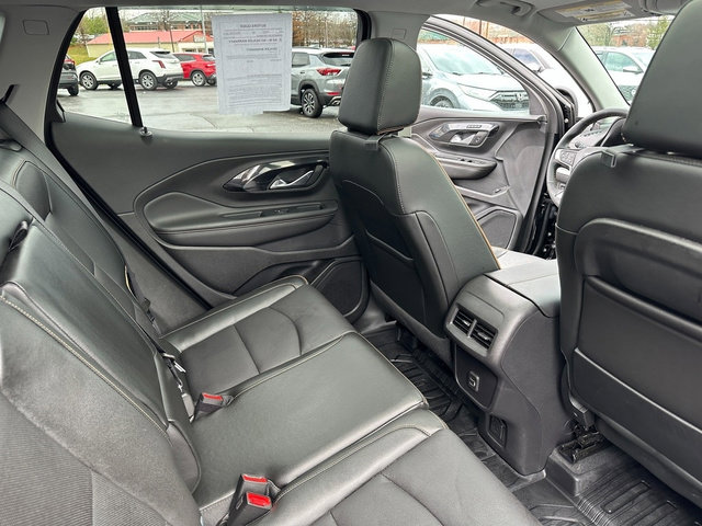Used 2024 GMC Terrain AT4 w/ Tech Package image 26