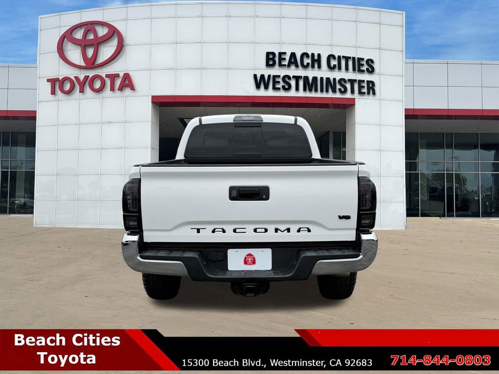 Certified 2018 Toyota Tacoma SR5 RWD image 10