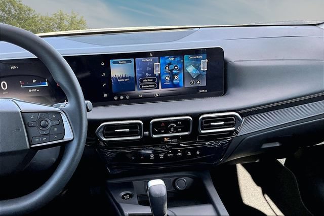 New 2027 Nissan Sentra SV FWD image 6