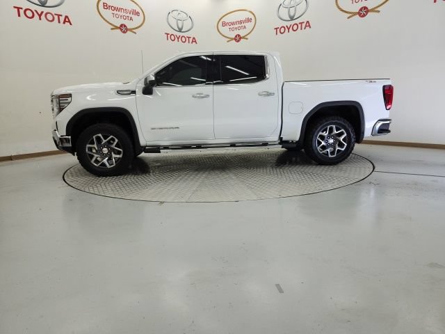 Used 2024 GMC Sierra 1500 SLT AWD/4WD image 5