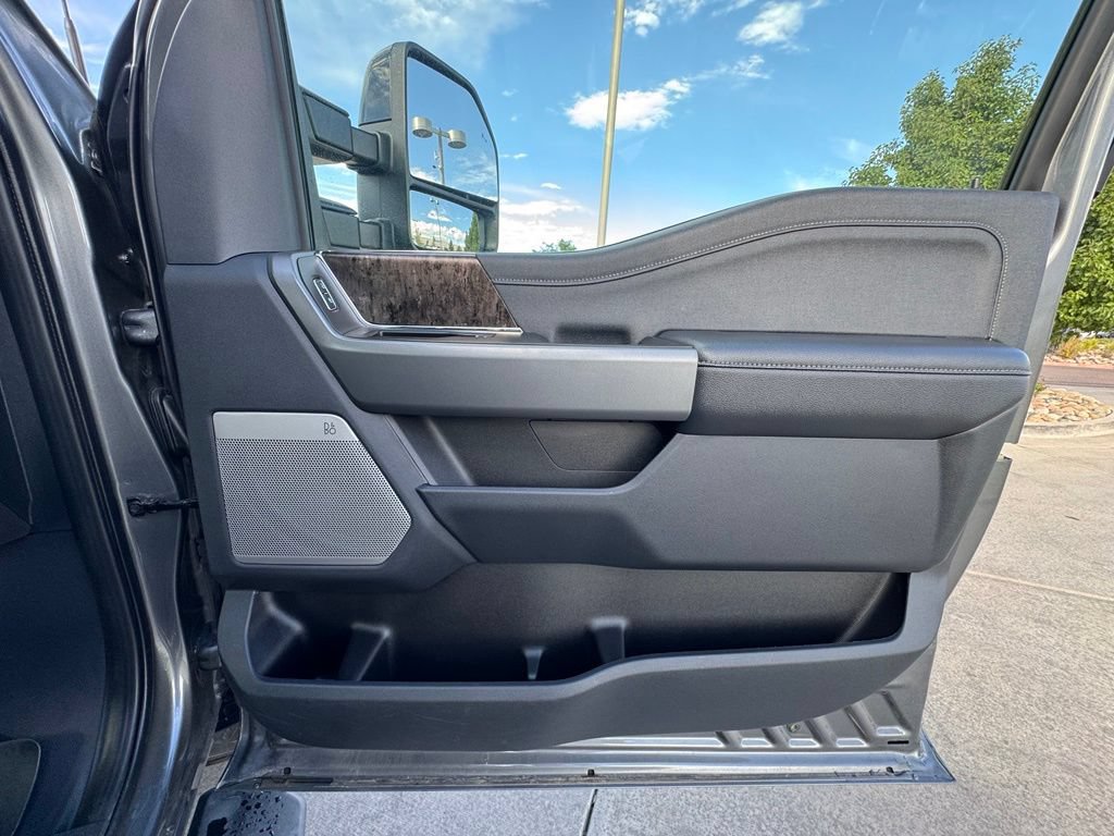 Used 2025 Ford F350 Lariat AWD/4WD image 34