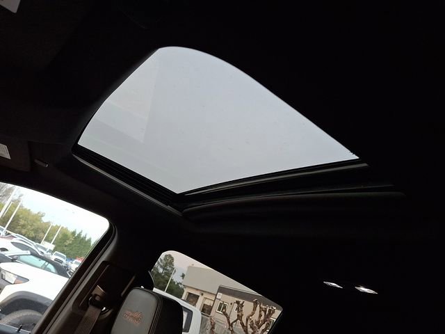 Used 2024 Chevrolet Silverado 3500 High Country w/ High Country Premium Package image 10