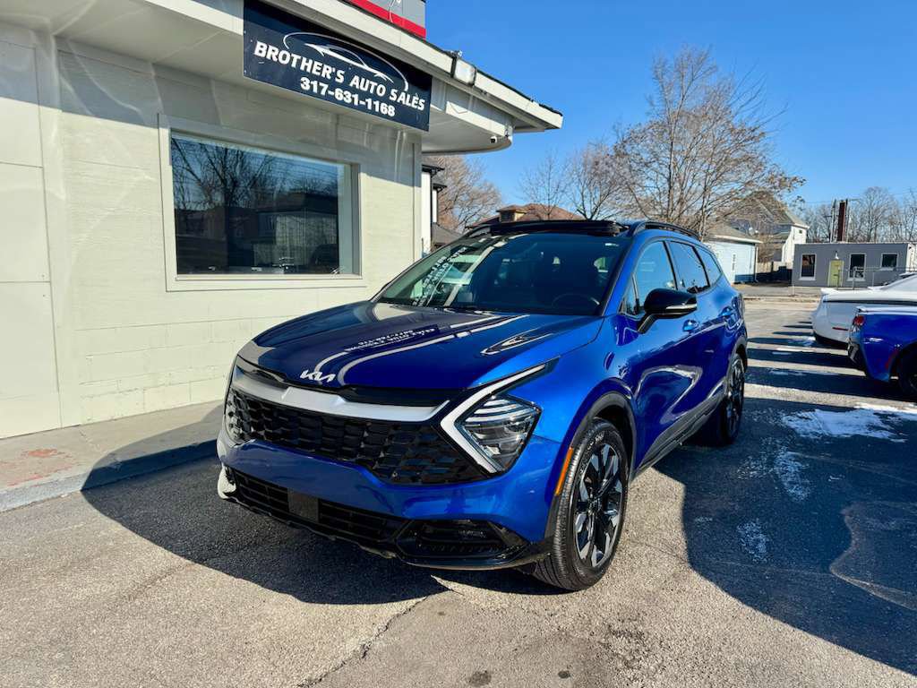 Used 2024 Kia Sportage X-Line w/ X-Line Premium Package image 3