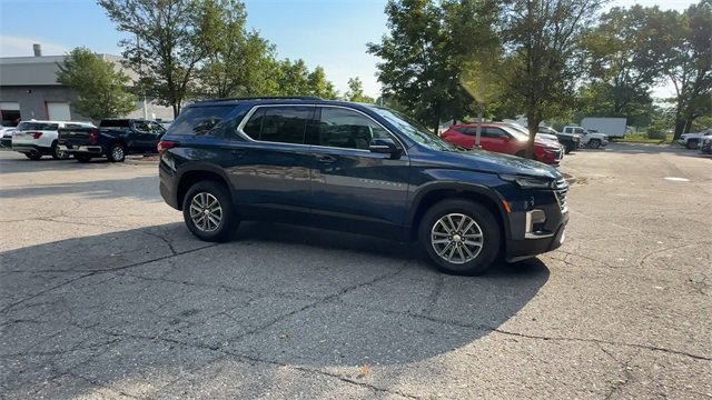 Certified 2023 Chevrolet Traverse LT image 3