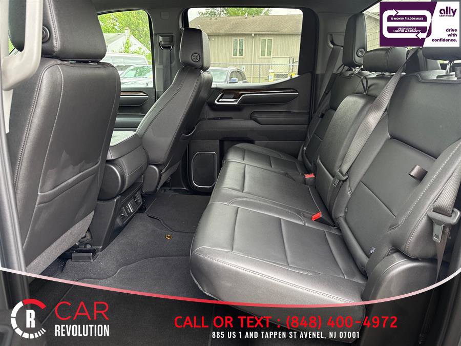 Used 2026 GMC Sierra 1500 SLT AWD/4WD image 8
