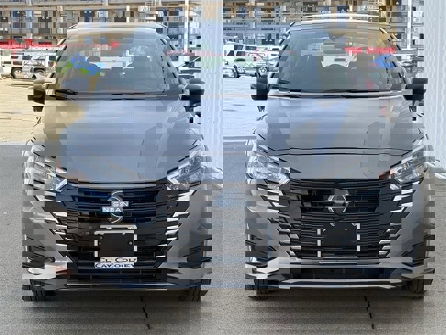 Used 2025 Nissan Versa S w/ Trunk Package image 7