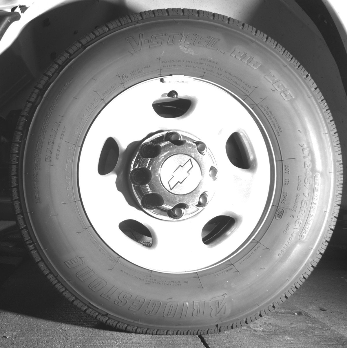 Used 2025 Chevrolet Express 3500 LT w/ LT Preferred Equipment Group image 12