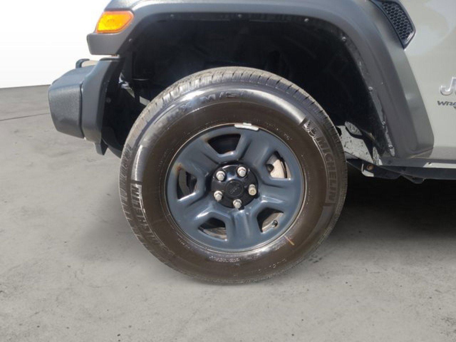 Used 2021 Jeep Wrangler Sport image 10