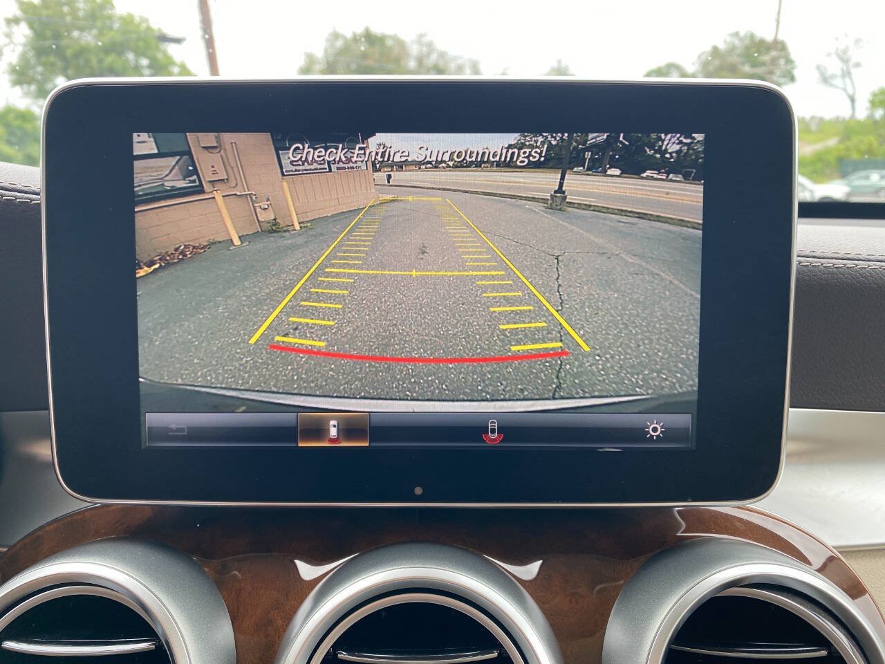 Used 2016 Mercedes-Benz GLC 300 4MATIC image 16