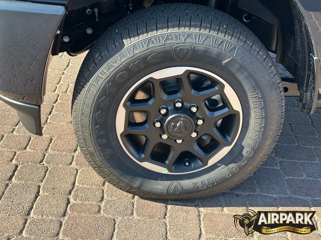 New 2025 RAM 2500 Laramie AWD/4WD image 10