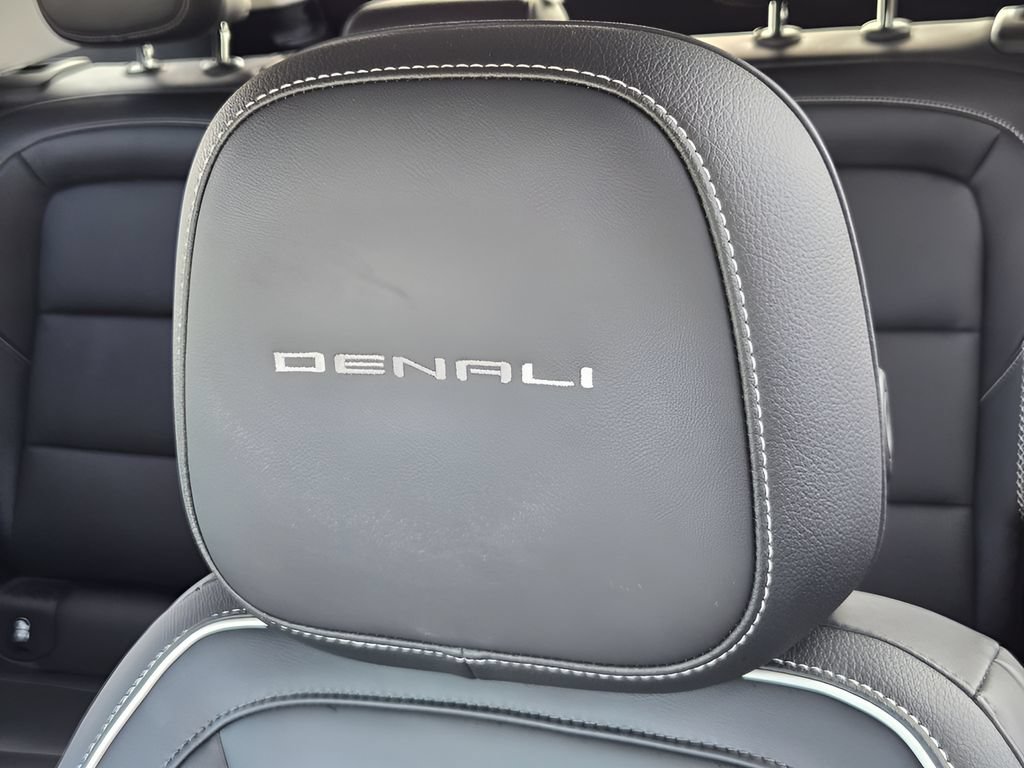 Used 2026 GMC Terrain Denali AWD/4WD image 21