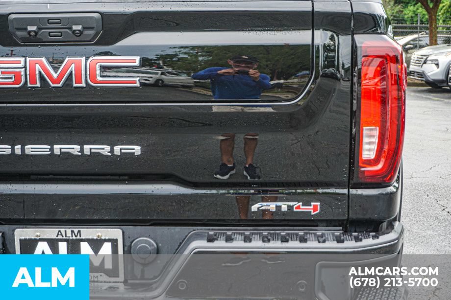 Used 2023 GMC Sierra 2500 AT4 w/ AT4 Preferred Package AWD/4WD image 13