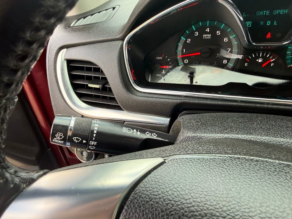 Used 2017 Chevrolet Traverse LT w/ Style and Technology Package image 33