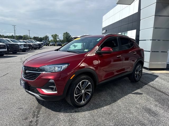 Certified 2023 Buick Encore GX Select w/ Safety Package II AWD/4WD image 3