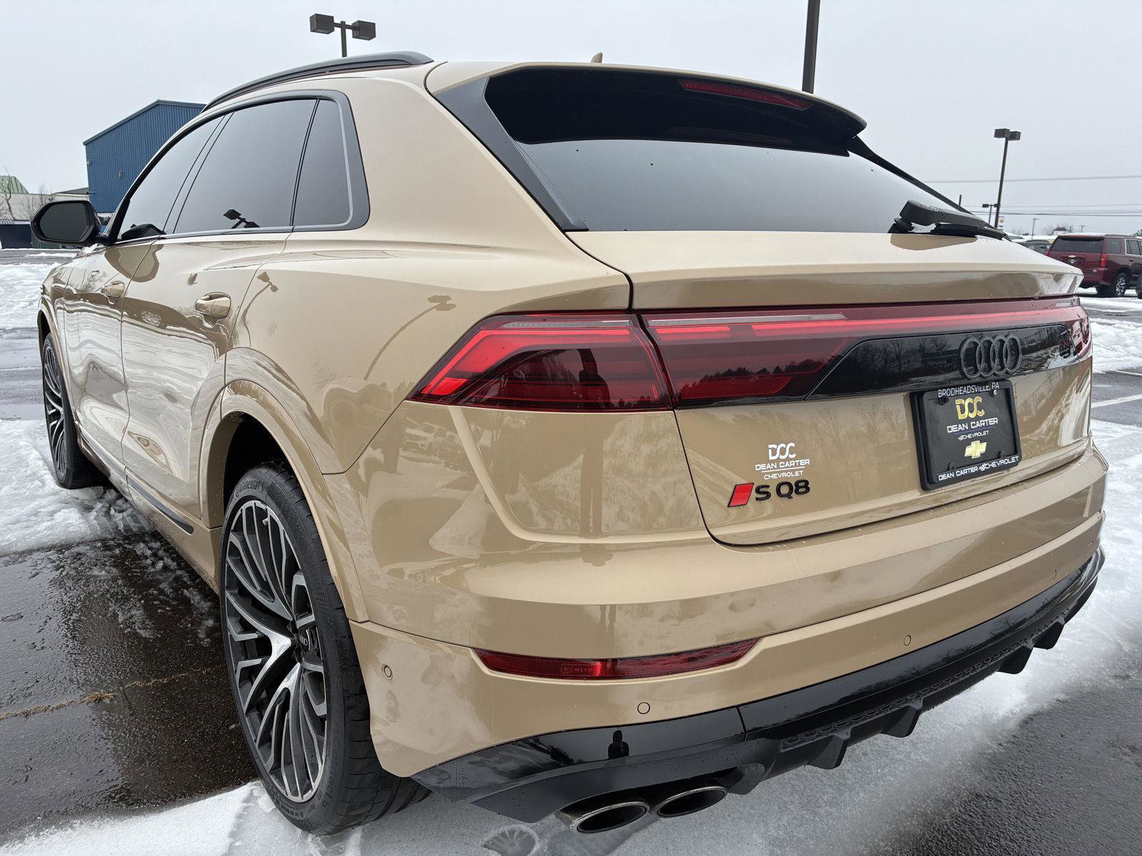 Used 2024 Audi SQ8 Premium Plus w/ 23" Wheel Package image 10