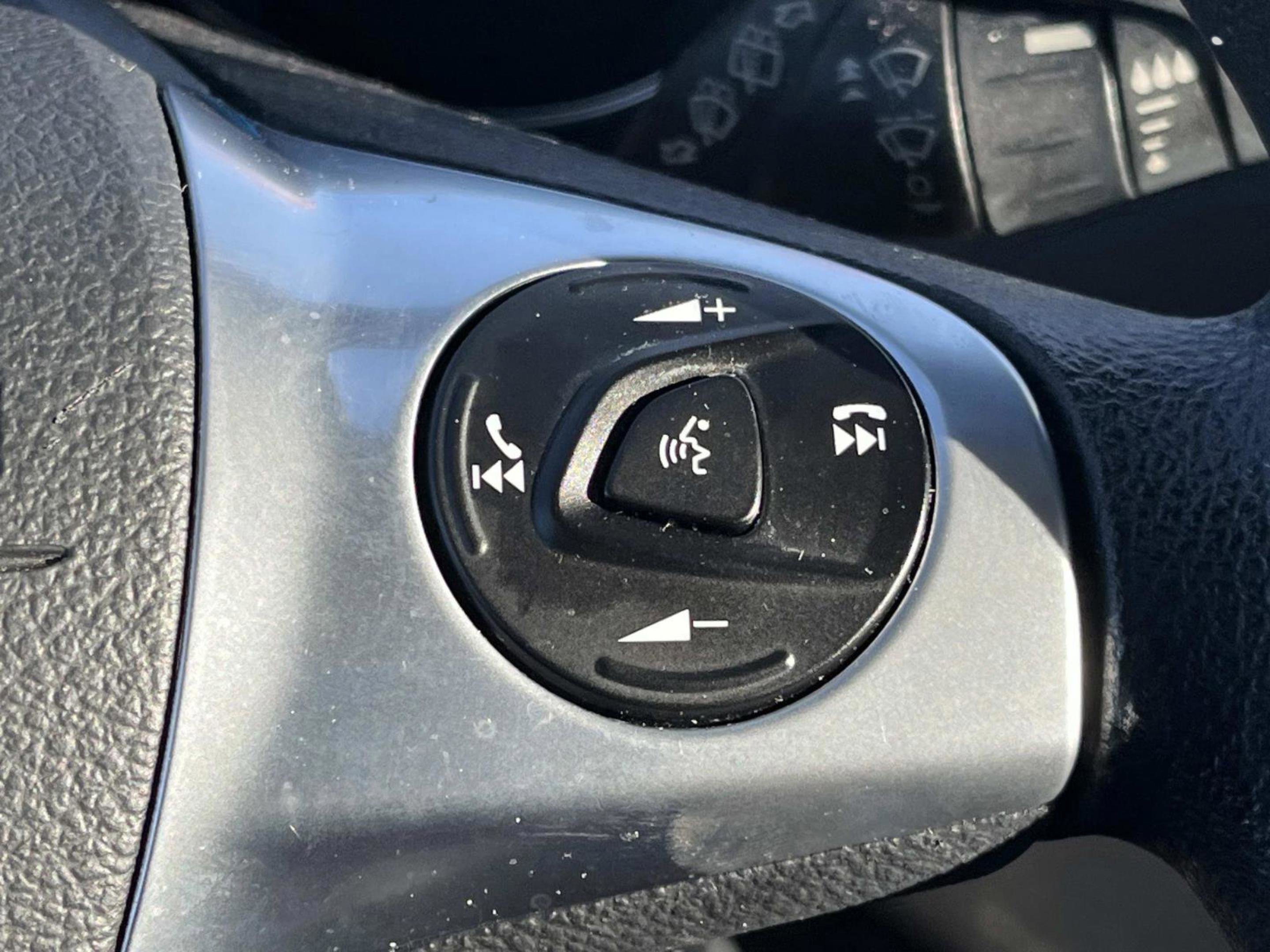 Used 2016 Ford Escape SE w/ Equipment Group 201A image 33