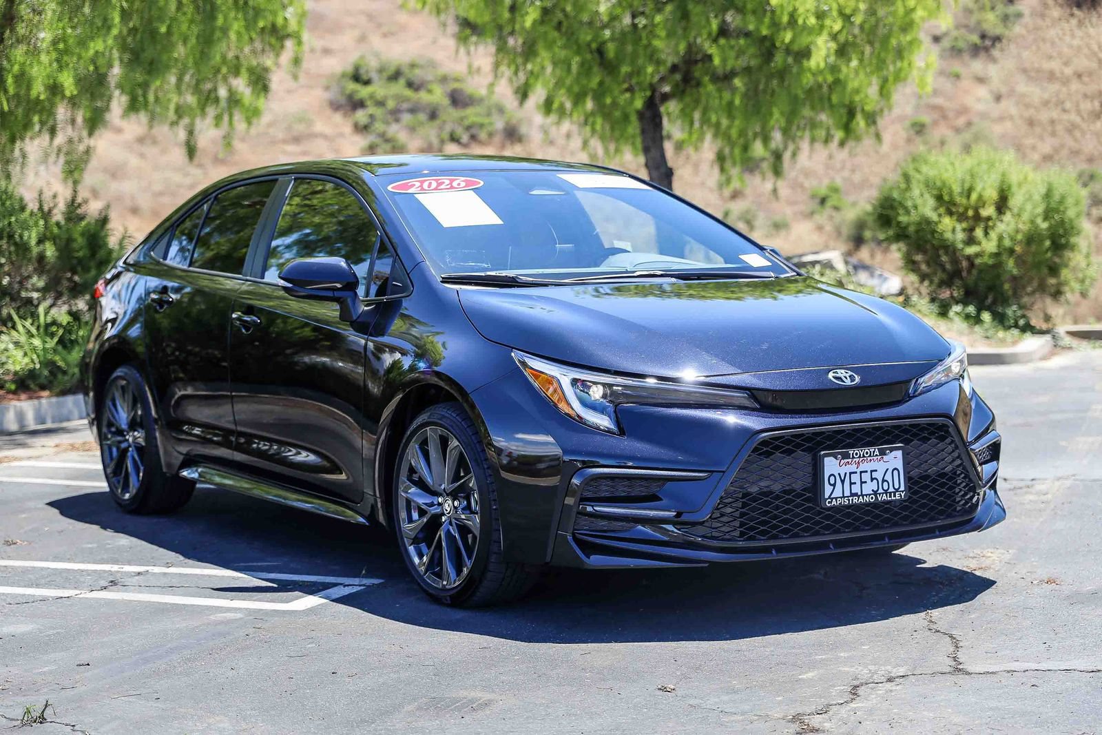 Certified 2026 Toyota Corolla SE w/ SE Premium Package FWD image 3
