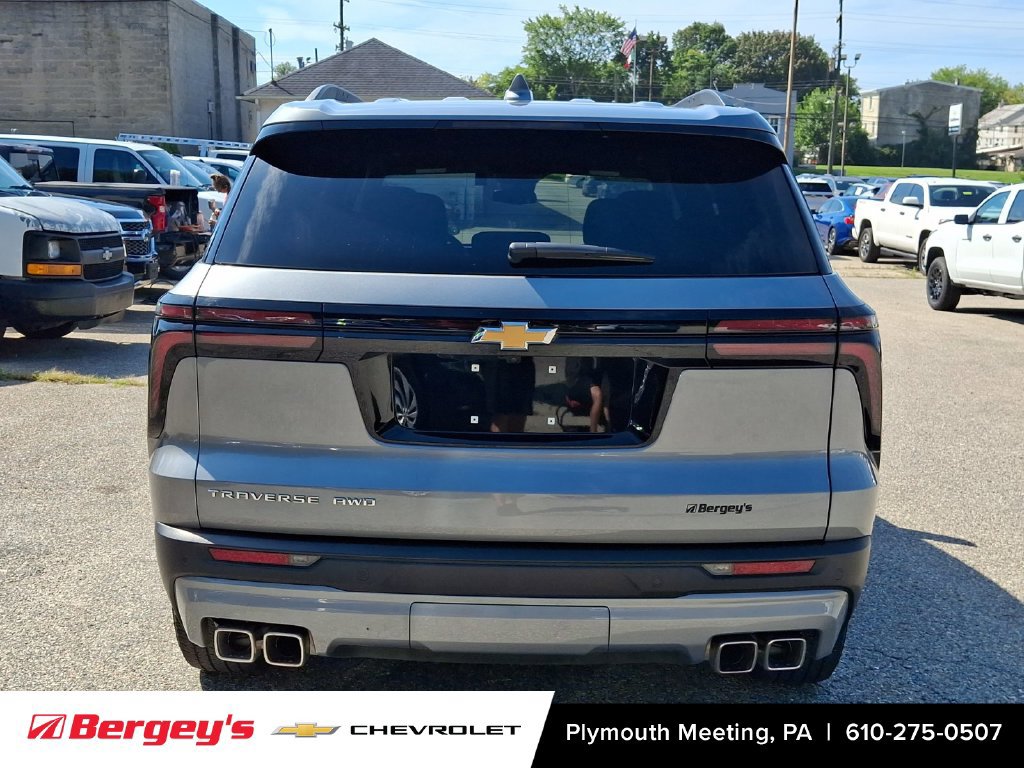 Certified 2026 Chevrolet Traverse LT AWD/4WD image 6