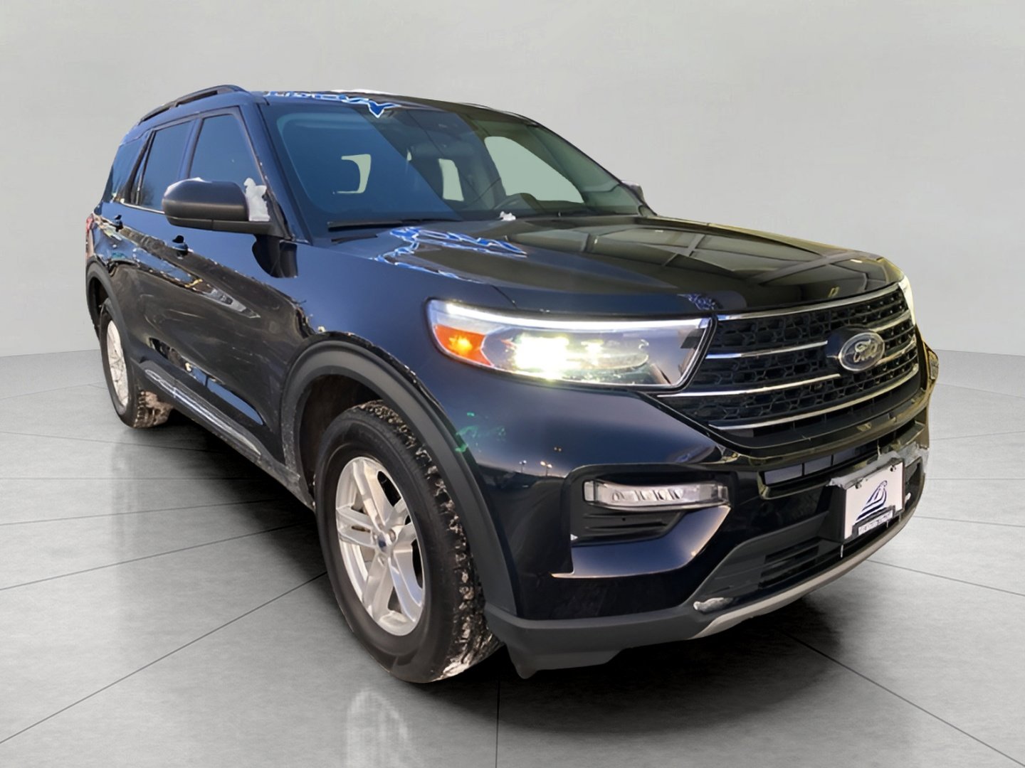 Certified 2023 Ford Explorer XLT w/ Equipment Group 202A image 1