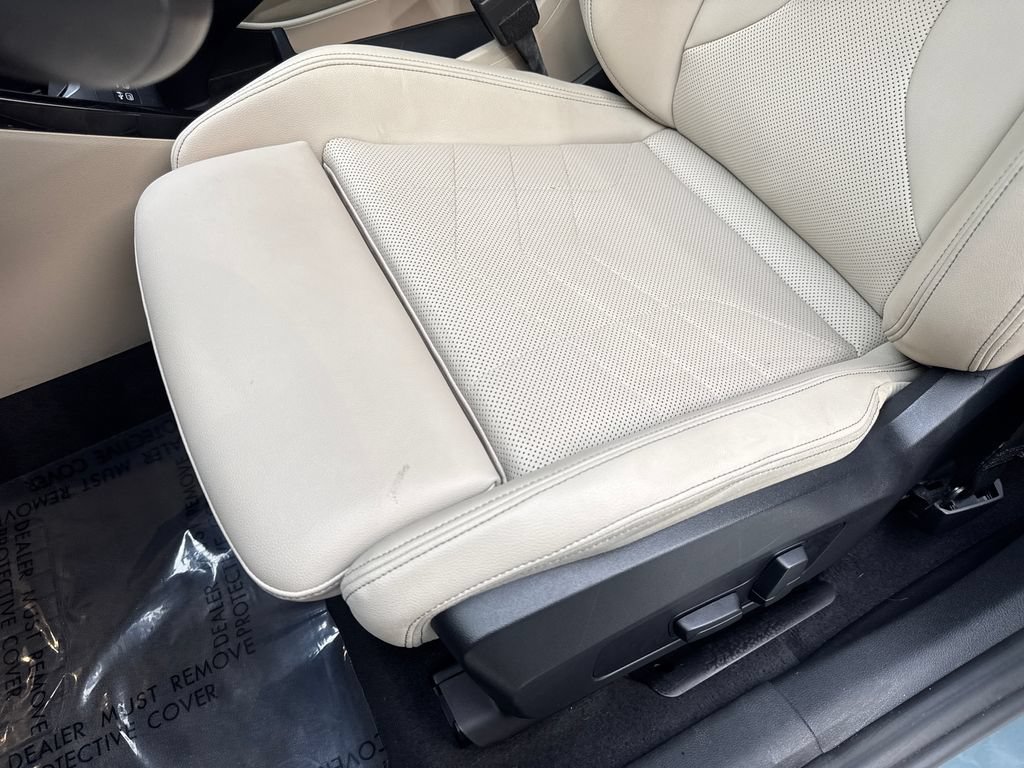 Used 2023 BMW X1 xDrive28i w/ Premium Package AWD/4WD image 30